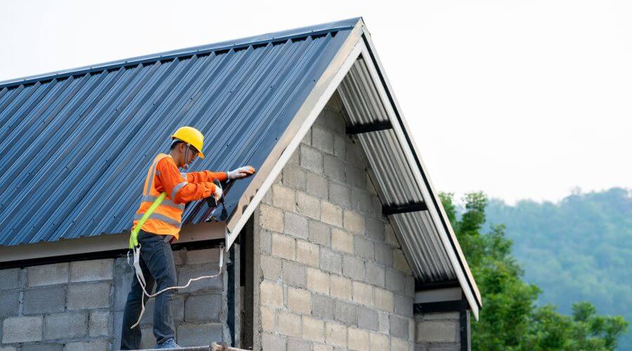 Expert Emergency Roof Repairs services in Forrest City, AR